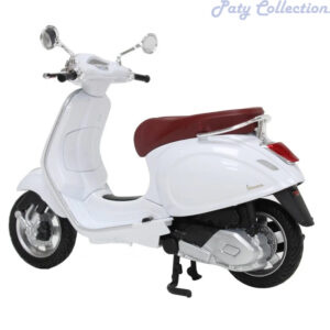 VESPA PRIMAVERA 150 BLANC  1/12ème