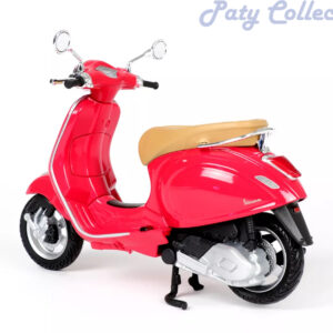 VESPA PRIMAVERA 150 ROUGE  1/12ème